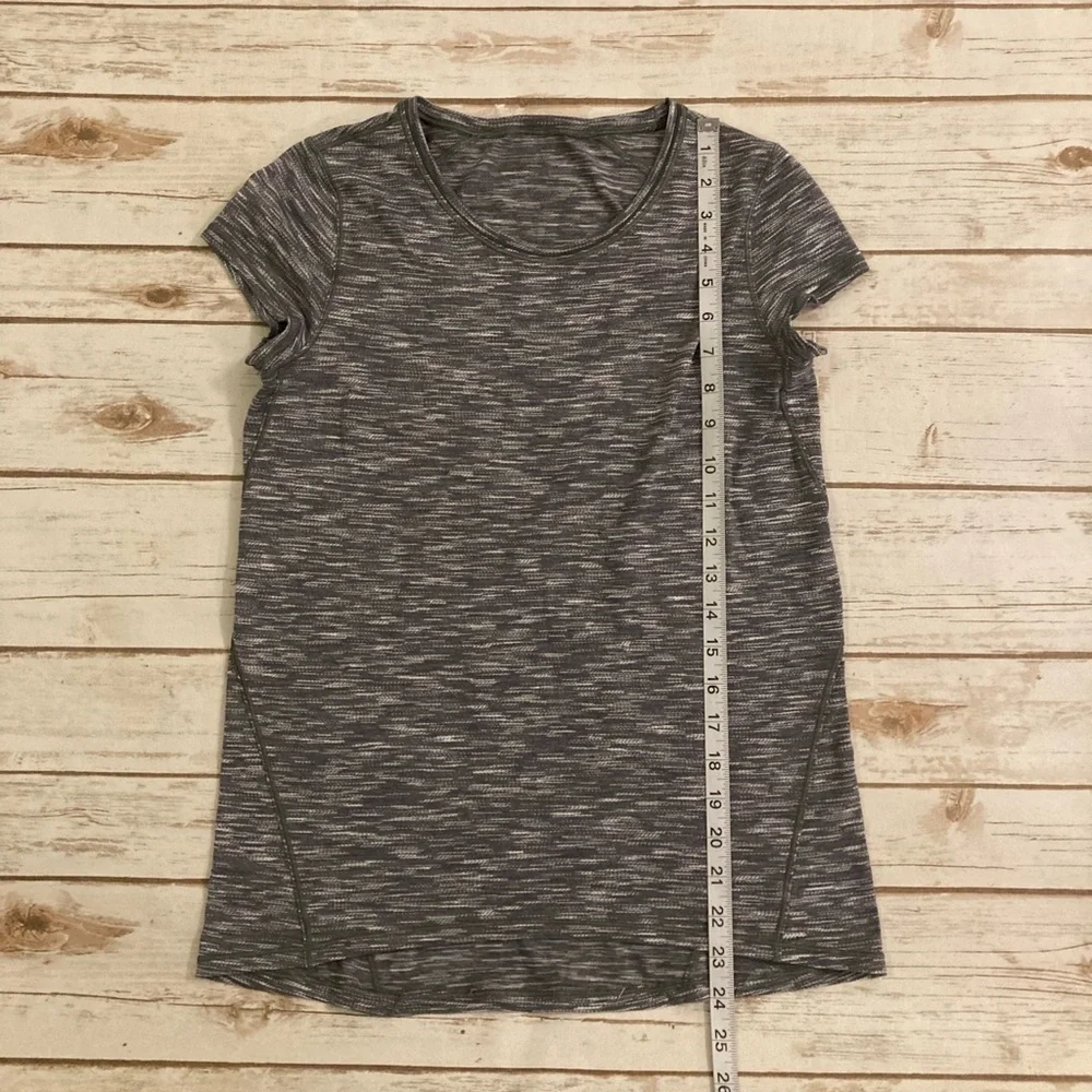 Lululemon Another Mile Short Sleeve Shirt Size 4